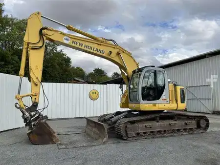 Rupsgraafmachines 2006 Kobelco SK235SRNLC-1ES (1)