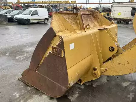 Ładowarki kołowe 2013 Caterpillar 950K (12)