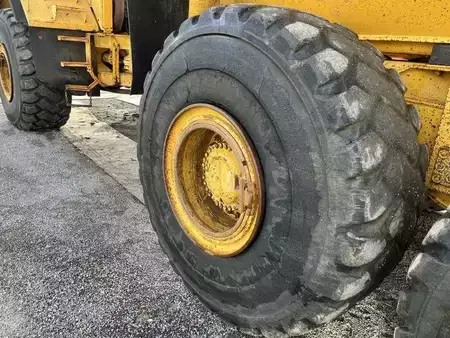 Knickgelenkte Muldenkipper/Dumper 1989 Volvo A35 6X6 (12)