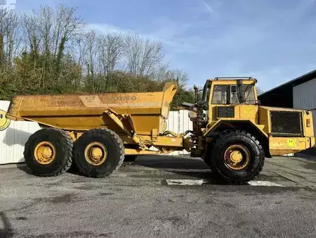 Knickgelenkte Muldenkipper/Dumper 1989 Volvo A35 6X6 (2)