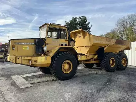 Knickgelenkte Muldenkipper/Dumper 1989 Volvo A35 6X6 (5)