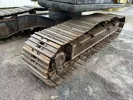 Korečková rýpadla 2000 Komatsu PC180LC-6K (18)