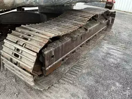 Korečková rýpadla 2000 Komatsu PC180LC-6K (23)