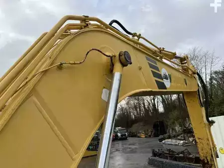 Korečková rýpadla 2000 Komatsu PC180LC-6K (31)