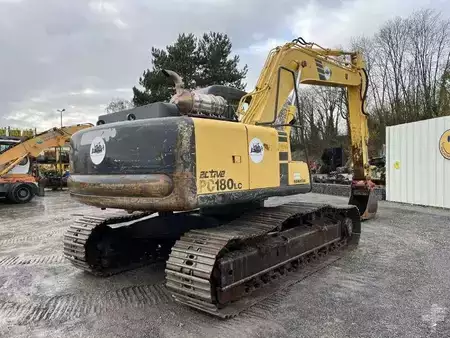 Korečková rýpadla 2000 Komatsu PC180LC-6K (5)