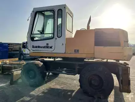 Excavadoras de ruedas 2000 Liebherr A316 - POUR PIECES (14)