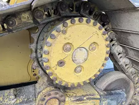 Grondschuivers 2004 Caterpillar D6N LGP (25)
