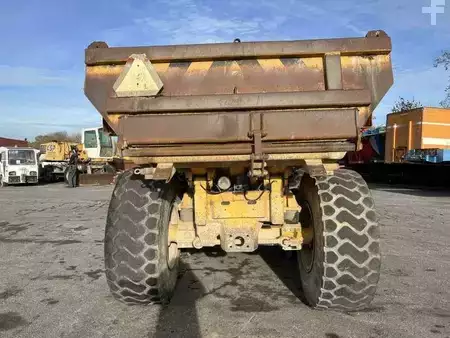 Knickgelenkte Muldenkipper/Dumper 1989 Volvo A25 6X4 (10)