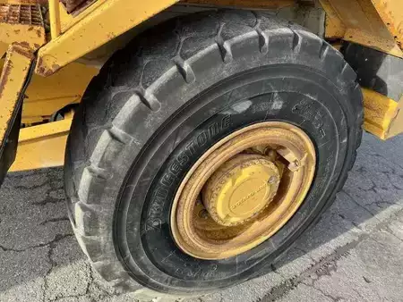 Knickgelenkte Muldenkipper/Dumper 1989 Volvo A25 6X4 (11)