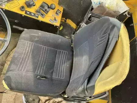 Knickgelenkte Muldenkipper/Dumper 1989 Volvo A25 6X4 (35)