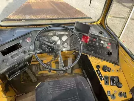 Knickgelenkte Muldenkipper/Dumper 1989 Volvo A25 6X4 (36)