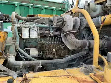 Knickgelenkte Muldenkipper/Dumper 1989 Volvo A25 6X4 (44)