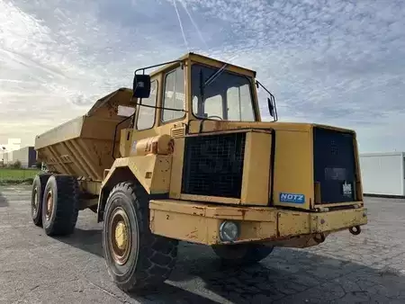 Knickgelenkte Muldenkipper/Dumper 1989 Volvo A25 6X4 (8)