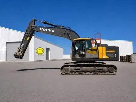 Telakaivinkoneet  2021 Volvo EC220EL (1)
