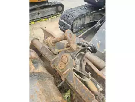 Hydraulic Excavators 2018 Case CX75C SR (11)