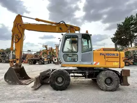 Excavadoras de ruedas 1998 Fiat-Hitachi 150W3 (4)
