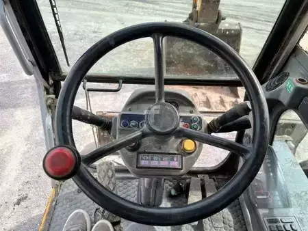 Excavadoras de ruedas 1998 Fiat-Hitachi 150W3 (46)