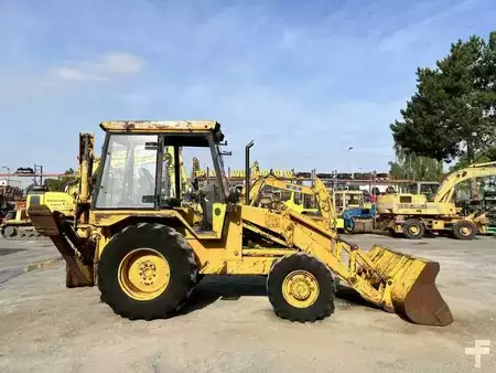 Pozostałe 1985 JCB 3CX - 4X4 (6)