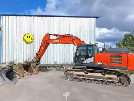 Telakaivinkoneet  2016 Hitachi ZX300LCN-6 (1)