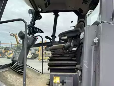 Rolos para pés de carneiro 2016 Hamm H 7I VIO (40)