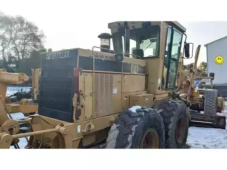 Równiarki 2001 Caterpillar 140H-ES (3)