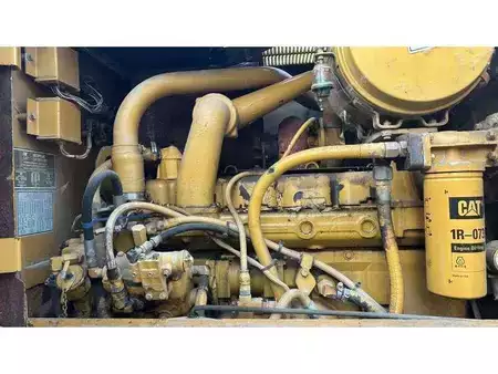 Równiarki 2001 Caterpillar 140H-ES (7)