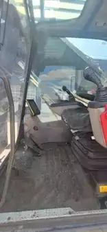 Koparki chwytakowe 2020 Volvo EW 240 EMH (7)