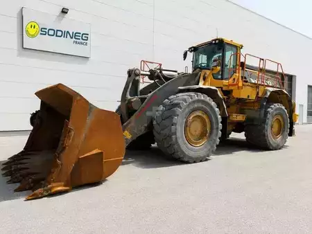 Kolové nakladače 2021 Volvo L350H (2)