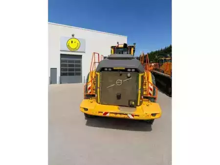 Kolové nakladače 2021 Volvo L350H (8)