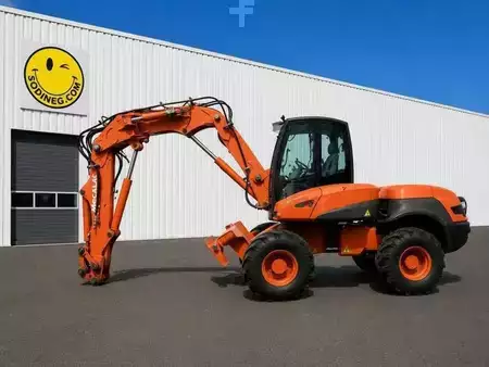 Pelle sur pneus 2020 Mecalac 12 MTX (2)