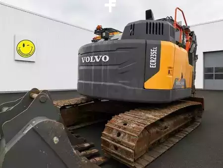 Telakaivinkoneet  2020 Volvo ECR235EL (2)