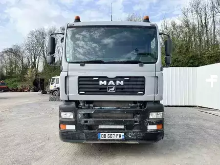 Outro 2004 MAN TGA 26.310 ACMAR (9)