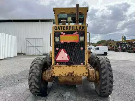 Równiarki 1984 Caterpillar 120G (10)