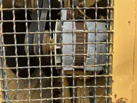 Równiarki 1984 Caterpillar 120G (40)