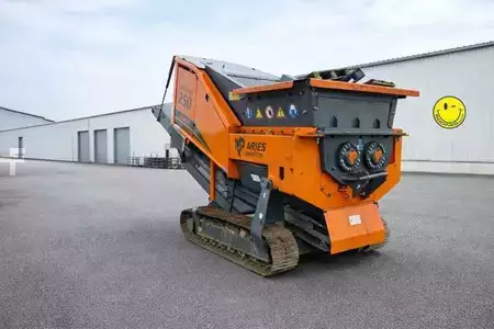 Sonstige 2024 [div] IMPAKTOR 250 EVO II (2)