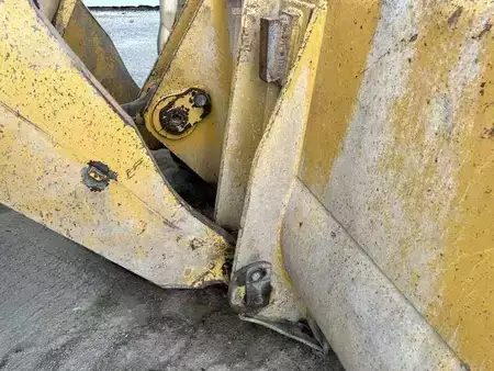 Wheel Loaders 2014 Caterpillar 966K (14)