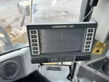 Wheel Loaders 2014 Caterpillar 966K (32)