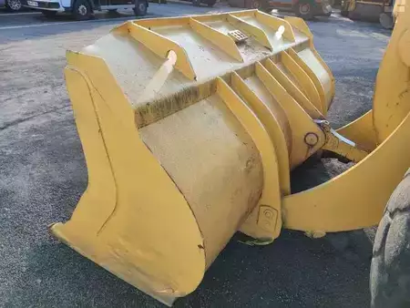 Cargadoras de ruedas 1998 Komatsu WA270-3 (14)
