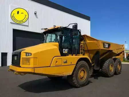 Zalomené klouby-dampry  2020 Caterpillar 730C2 (1)