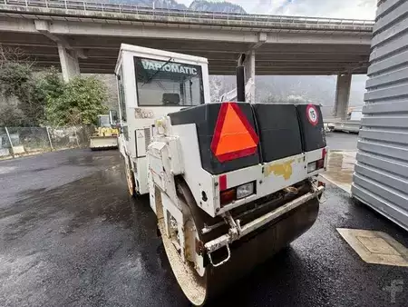 Rolos em tandem 2000 BOMAG BW144AD2 (34)