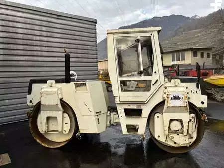 Rolos em tandem 2000 BOMAG BW144AD2 (5)