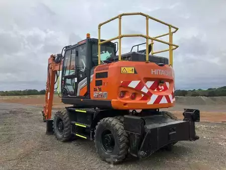 Mobilbagger 2023 Hitachi ZX155W-7 (3)