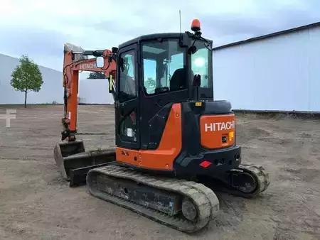 Korečková rýpadla 2023 Hitachi ZX55U-6 CLR (3)