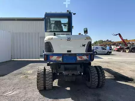Pelle sur pneus 2014 Doosan DX55W (22)