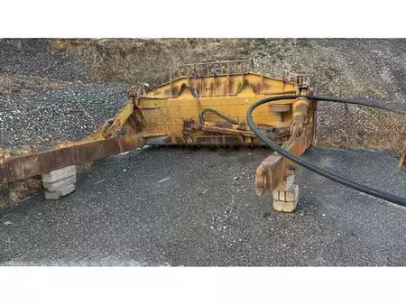 Dozer Apripista 2006 Caterpillar D8T (6)