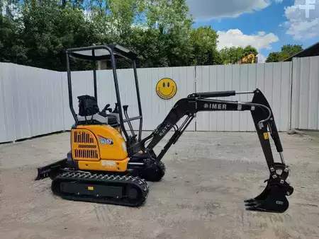 Minigrävare 2022 KATO VXE HD 17 (1)