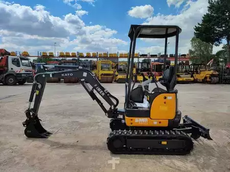 Minigrävare 2022 KATO VXE HD 17 (4)