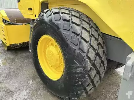 Sheepsfoot rollers 1999 BOMAG BW216 D-3 (23)