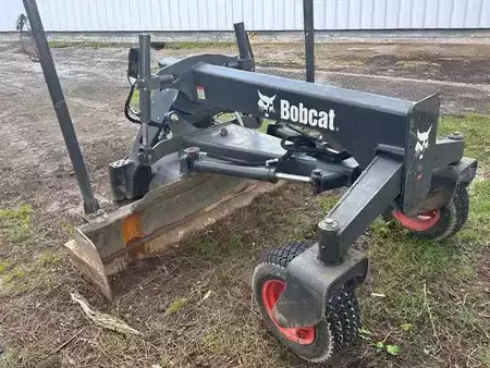 Autres 2021 Bobcat T870 + 6 ACCESSOIRES (10)