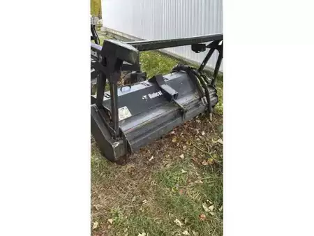 Autres 2021 Bobcat T870 + 6 ACCESSOIRES (18)